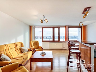 Pronájem bytu 3+kk 87 m²