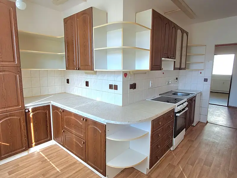 Prodej bytu 3+1 72 m², Hustopeče – náhled fotky 1