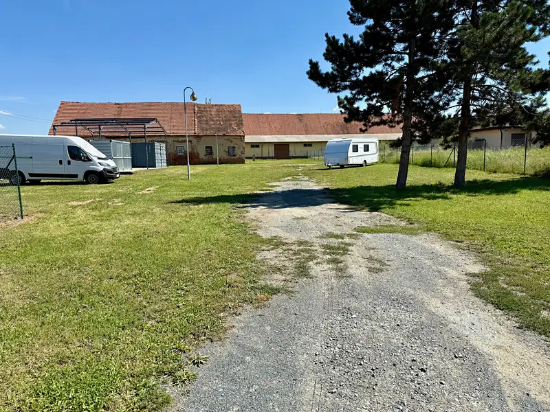 Pronájem specifického typu nemovitosti 40 m², Brno – náhled fotky 1