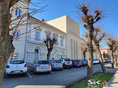 Prodej kanceláře 449 m²