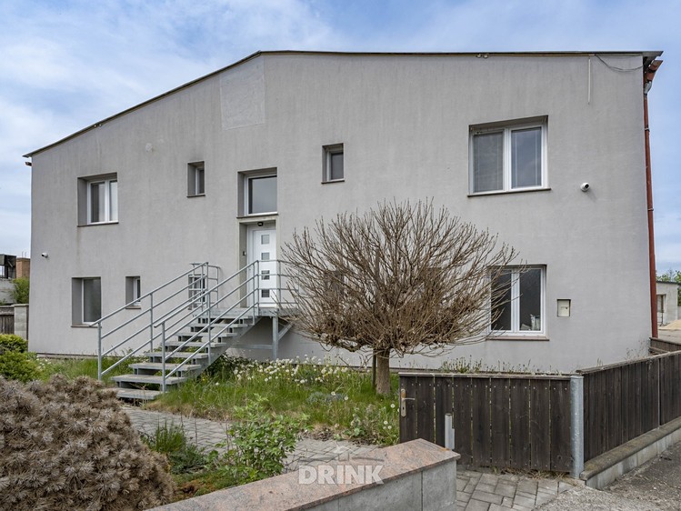 Prodej komerčního prostoru, 1 580 m² (38 z 45)