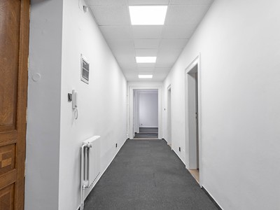 Pronájem kanceláře 110 m² — photo 5