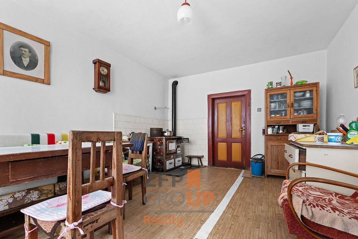 Prodej rodinného domu 123 m², pozemek 2080 m² – fotografie 3
