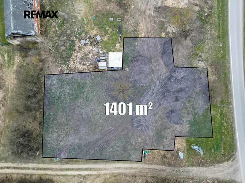 Prodej stavebního pozemku 1401 m²