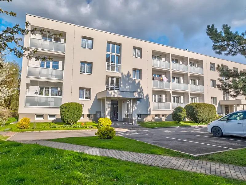 Prodej bytu 3+1 93 m², Dobříš – náhled fotky 1