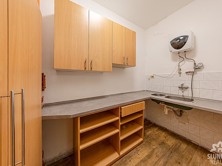 Pronájem komerčního prostoru, 534 m² (4 z 14)