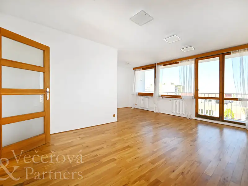 Prodej bytu 3+kk 80 m², Praha – náhled fotky 1