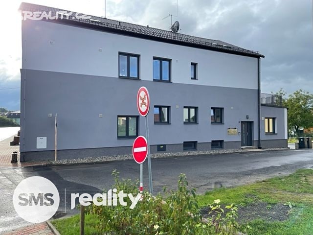 Pronájem bytu 1+kk 32 m² (Jednopodlažní), okres Opava