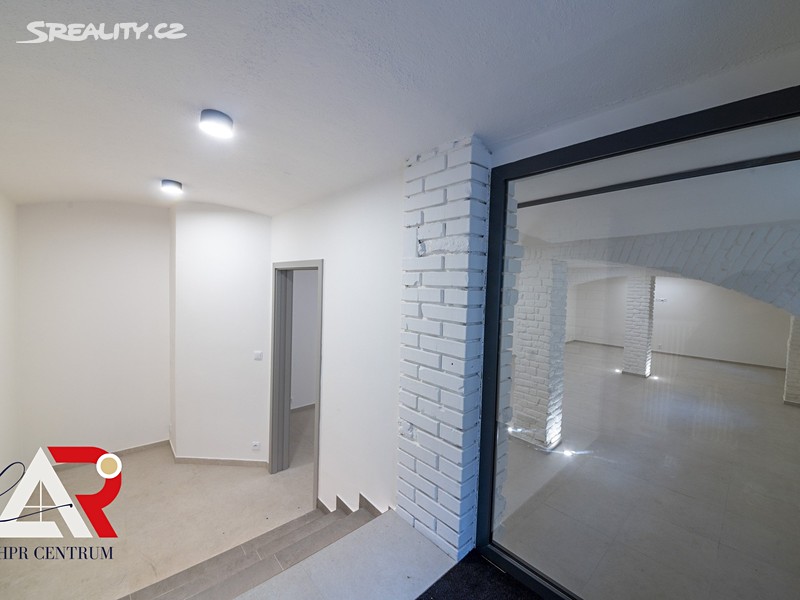 Prodej komerční nemovitosti 233 m², Brno