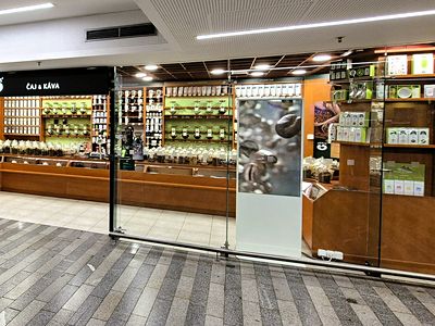 Pronájem obchodního prostoru 42 m²