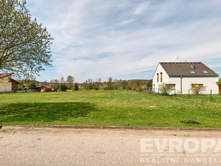 Prodej pozemku, 1 601 m² (4 z 11)
