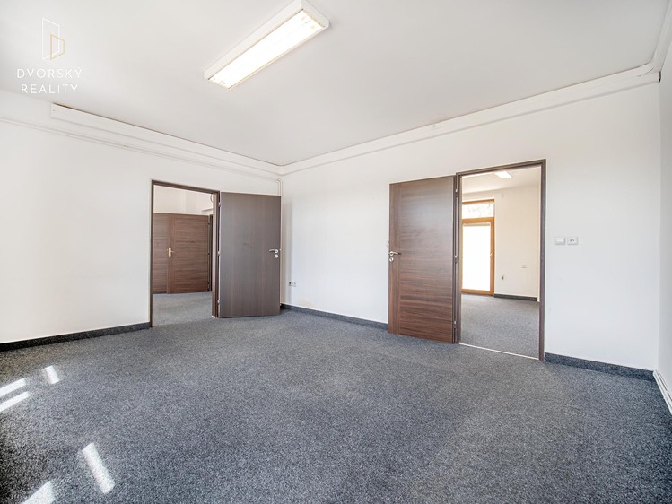 Gewerbefläche zum Kauf, 305 m² (26 von 35)