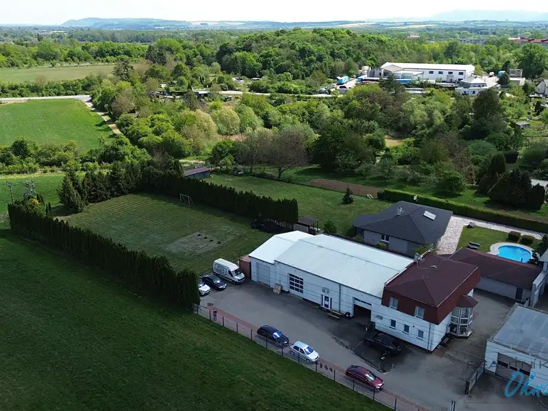 Prodej výrobní haly, prostoru 476 m², Přerov – náhled fotky 3