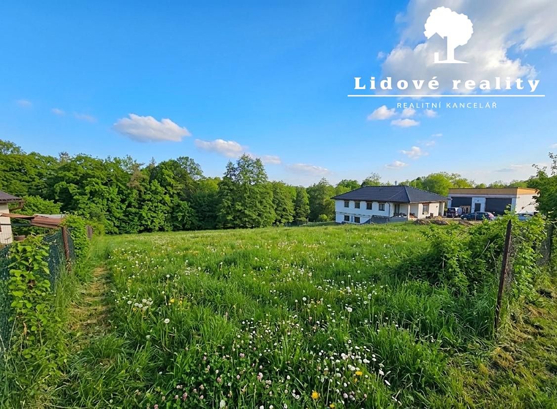 Prodej stavebního pozemku 1860 m²