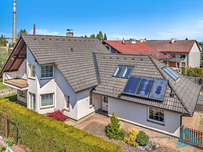 Prodej  rodinného domu 180 m², pozemek 628 m²