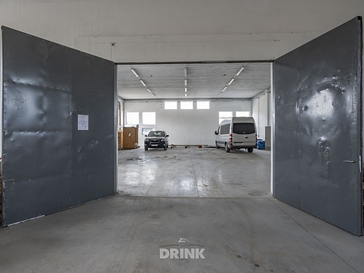 Prodej komerčního prostoru, 1 580 m² (13 z 45)