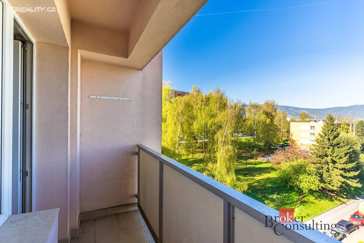 Prodej bytu 3+1 87 m² – pohled 6