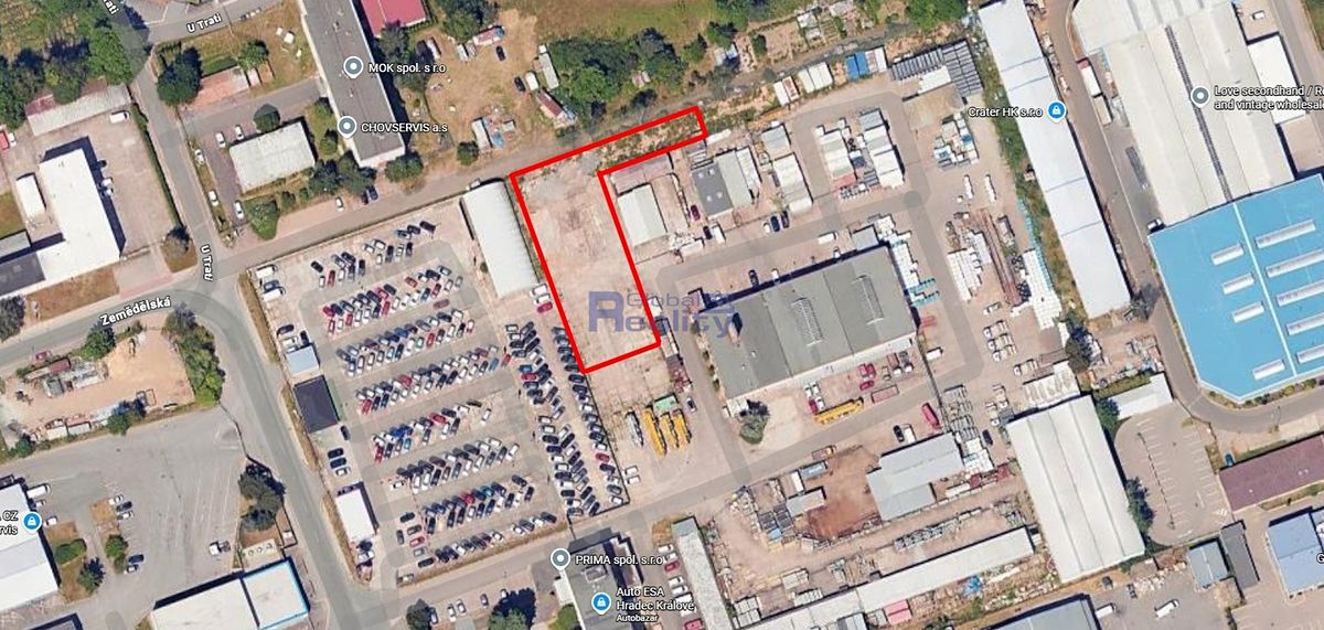 Pronájem komerčního pozemku 1500 m²