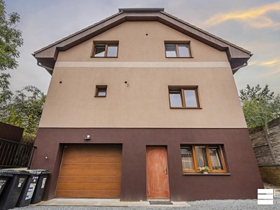 Prodej  vícegeneračního domu 243 m², pozemek 457 m² — photo 3