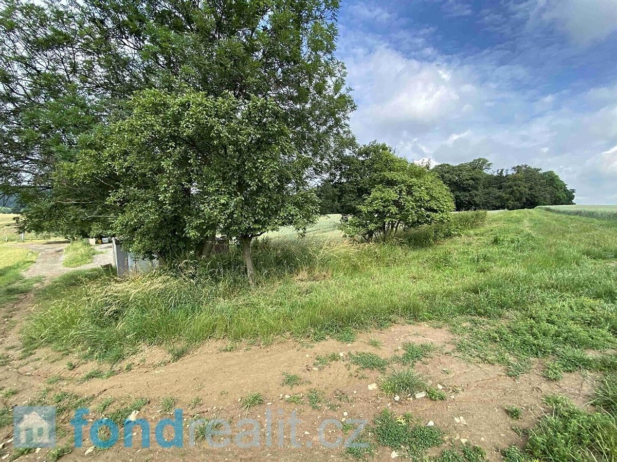 Prodej pozemku 1582 m², Prusinovice – fotka 1 z 3