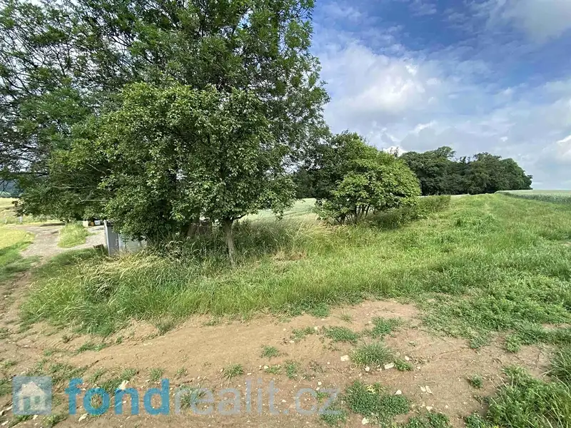 Prodej pozemku 1582 m², Prusinovice – náhled fotky 1