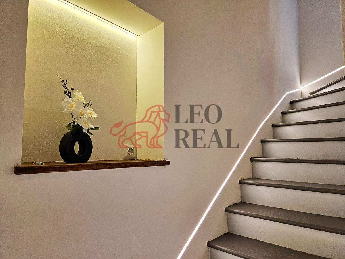 Prodej rodinného domu 174 m², pozemek 118 m² – fotografie 4