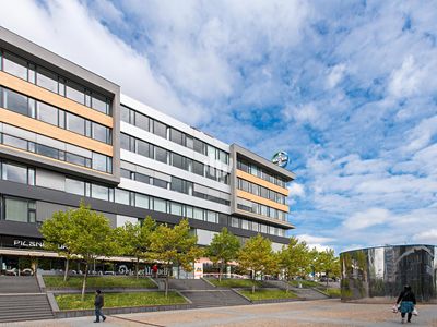 Pronájem kanceláře 610 m²