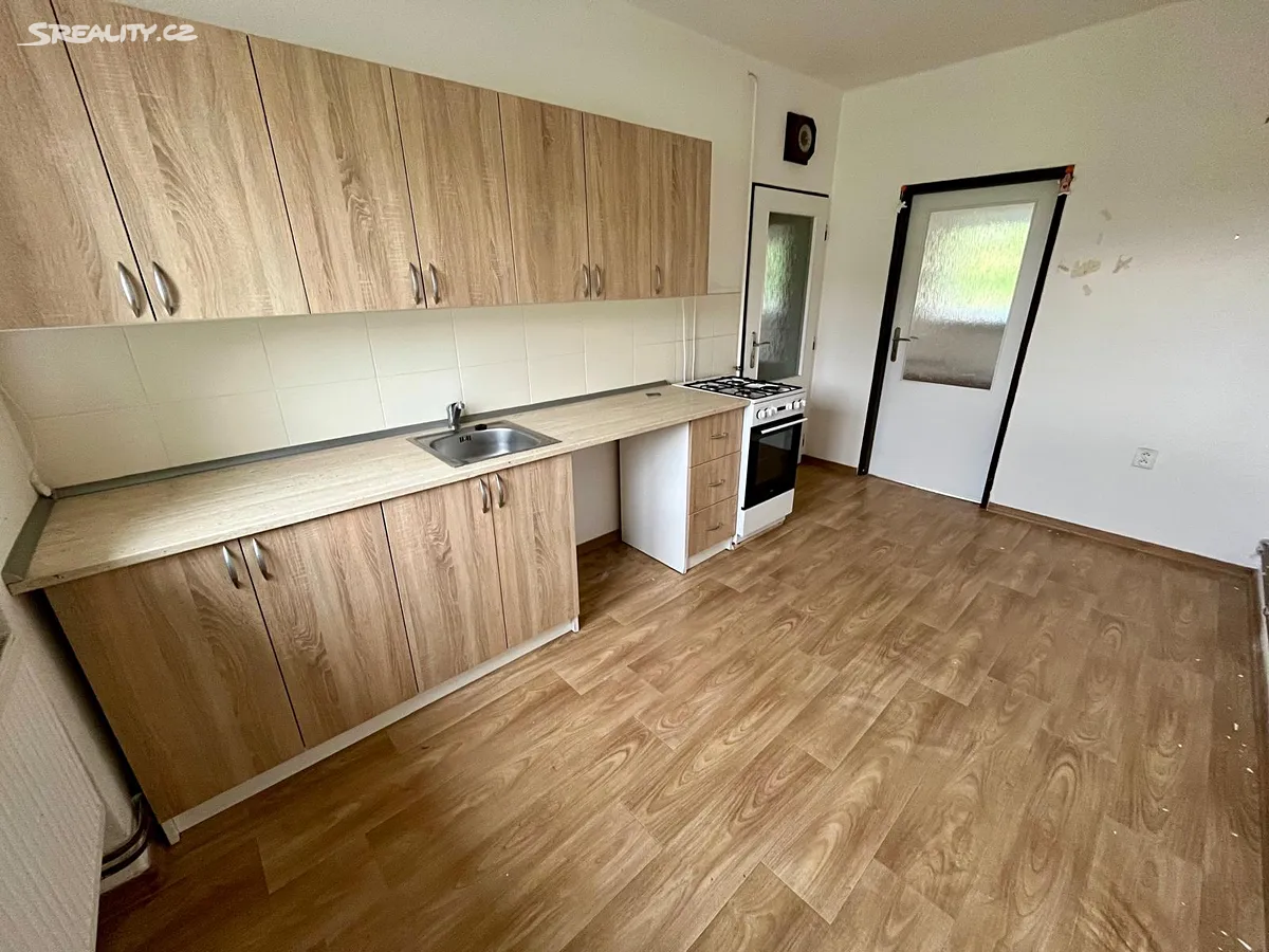 Prodej bytu 2+1 66 m² - Więcej