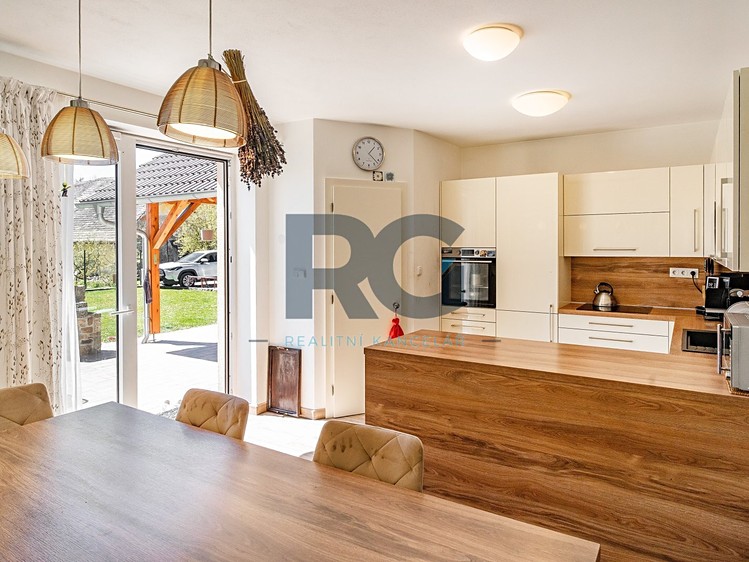 Prodej domu, 491 m² (2 z 40)