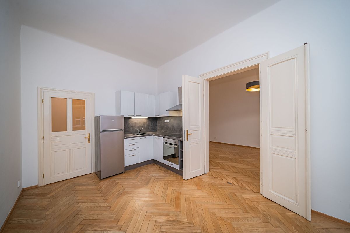 Pronájem bytu 2+kk 44 m²
