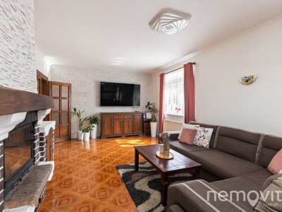 Prodej  rodinného domu 260 m², pozemek 666 m² — photo 4