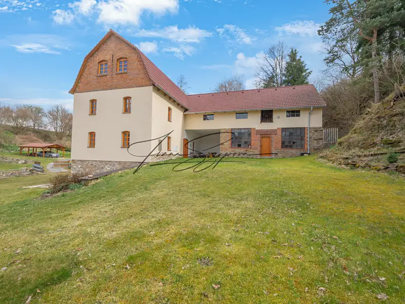 Prodej vícegeneračního domu 594 m², pozemek 13331 m², Olešná – náhled fotky 1