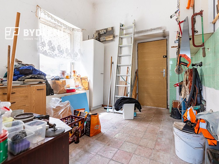 Prodej komerčního prostoru, 330 m² (16 z 33)