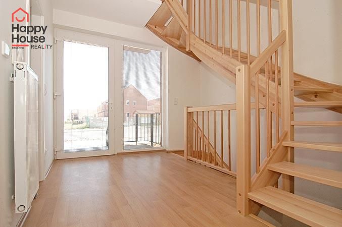 Prodej rodinného domu 200 m², pozemek 340 m² – fotografie 5
