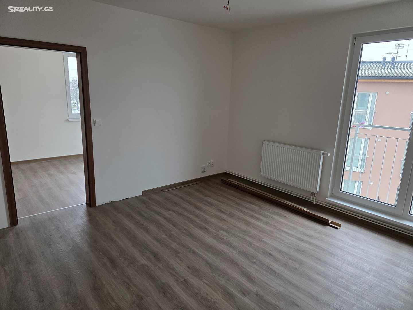 Pronájem bytu 2+kk 38 m² (Jednopodlažní) – pohled 4