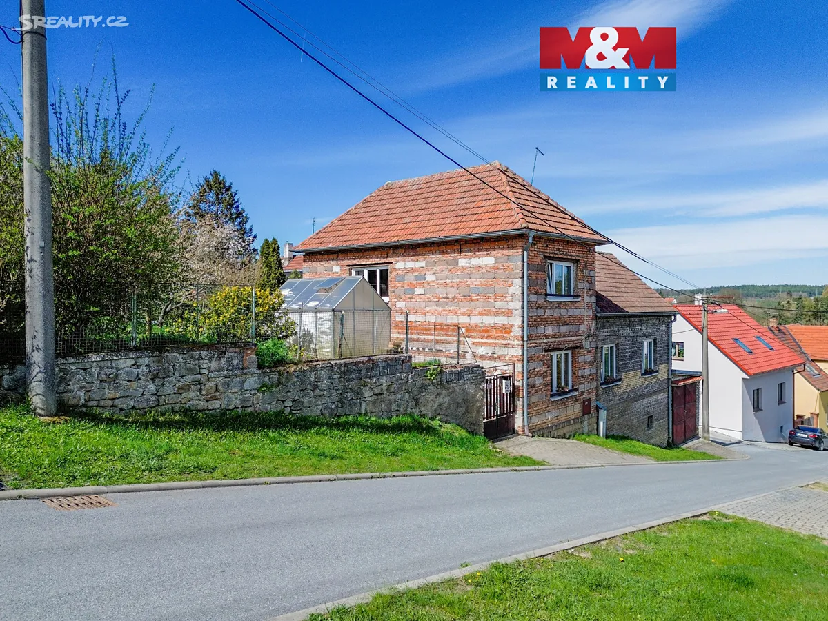 Prodej rodinného domu 167 m², pozemek 619 m²