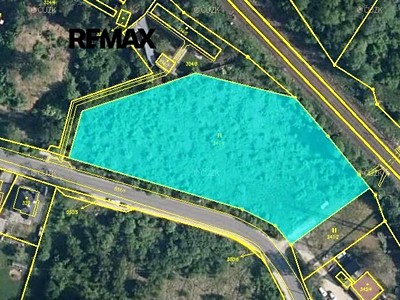 Prodej  stavebního pozemku 4 885 m²