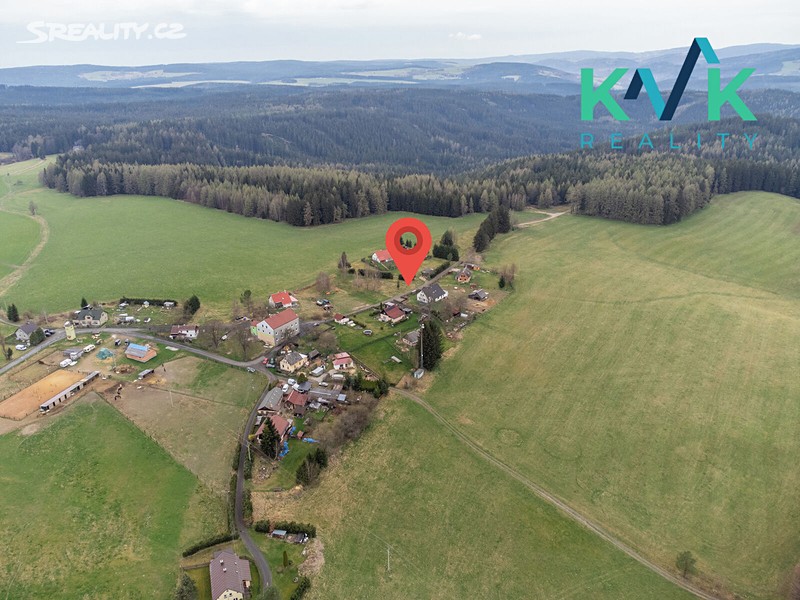 Prodej  stavebního pozemku 820 m² – pohled 3