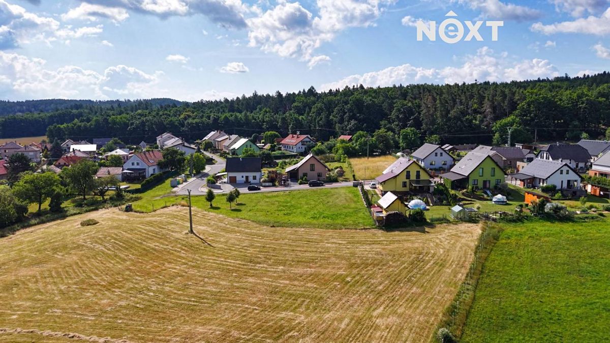 Prodej stavebního pozemku 1127 m² – fotografie 3