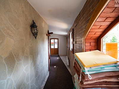 Prodej  rodinného domu 388 m², pozemek 648 m² — photo 3