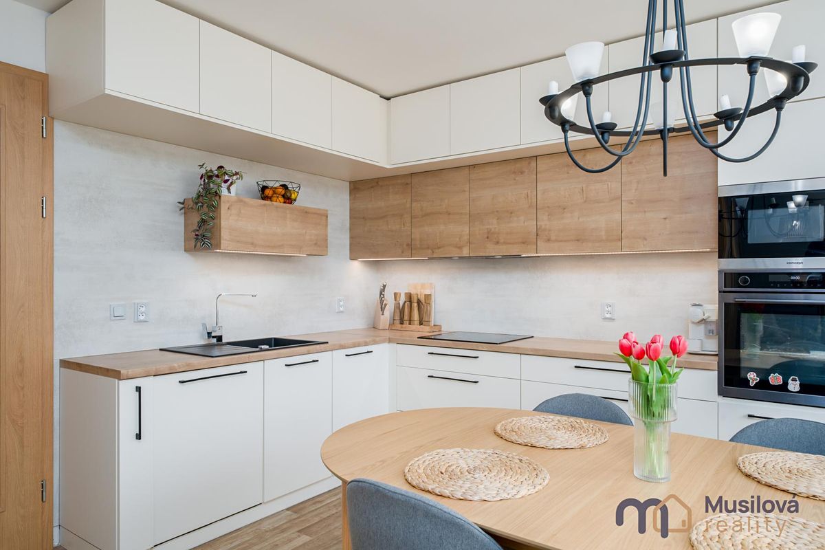 Prodej bytu 3+1 94 m² (Jednopodlažní)