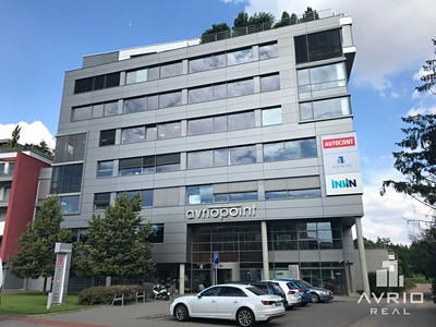 Pronájem kanceláře 532 m²