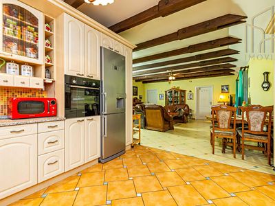 Prodej rodinného domu 308 m², pozemek 1634 m²