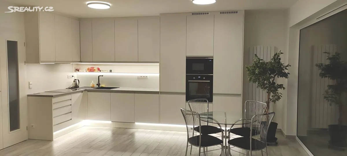 Pronájem rodinného domu 154 m², pozemek 200 m² – pohled 6