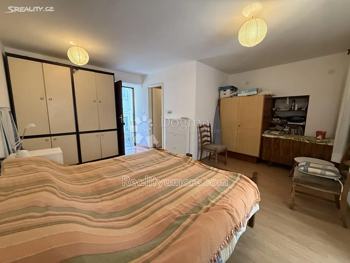 Prodej rodinného domu 49 m², pozemek 71 m² - Więcej