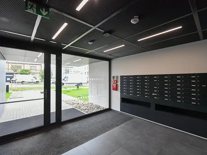 Pronájem garáže 15 m², Praha – náhled fotky 3