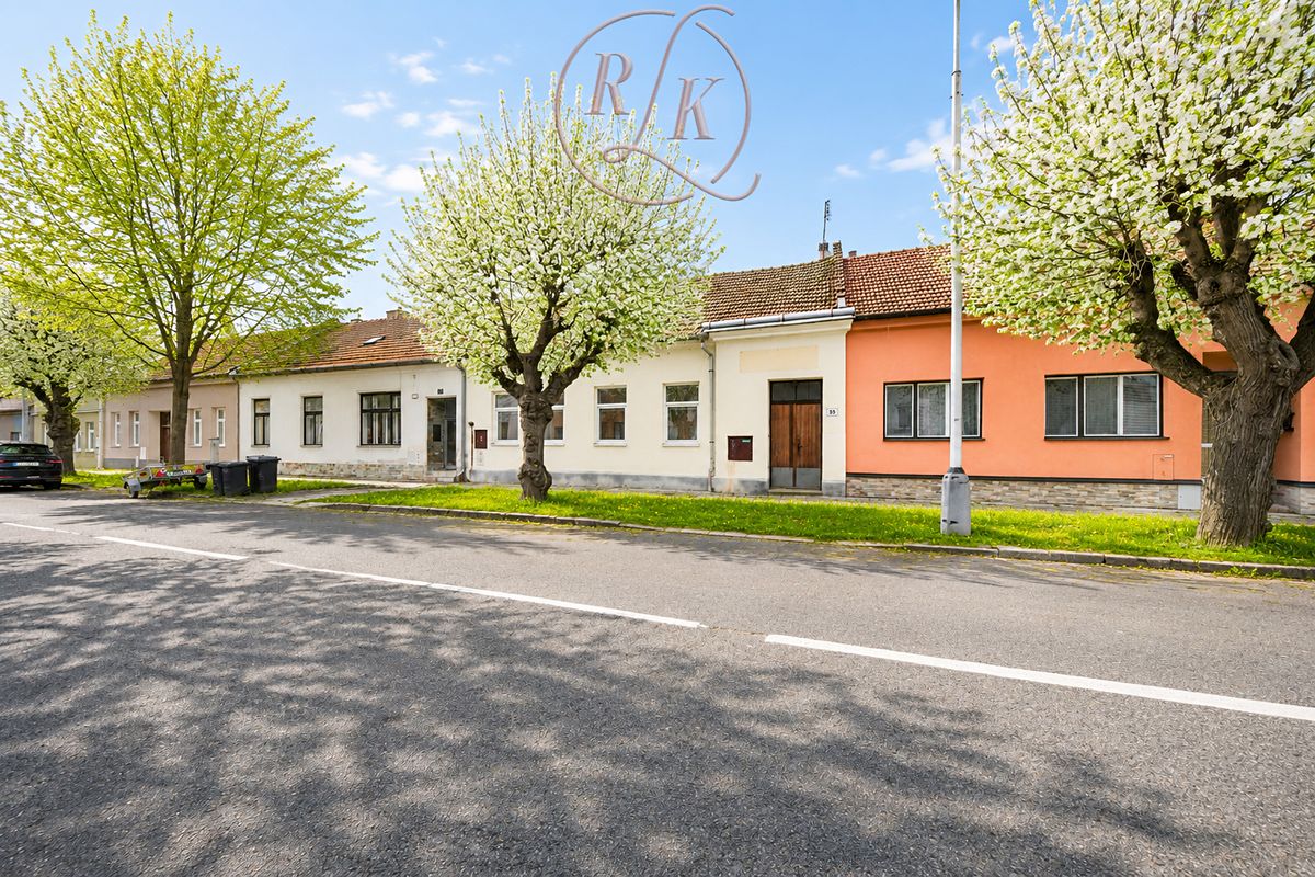 Prodej rodinného domu 265 m², pozemek 339 m²