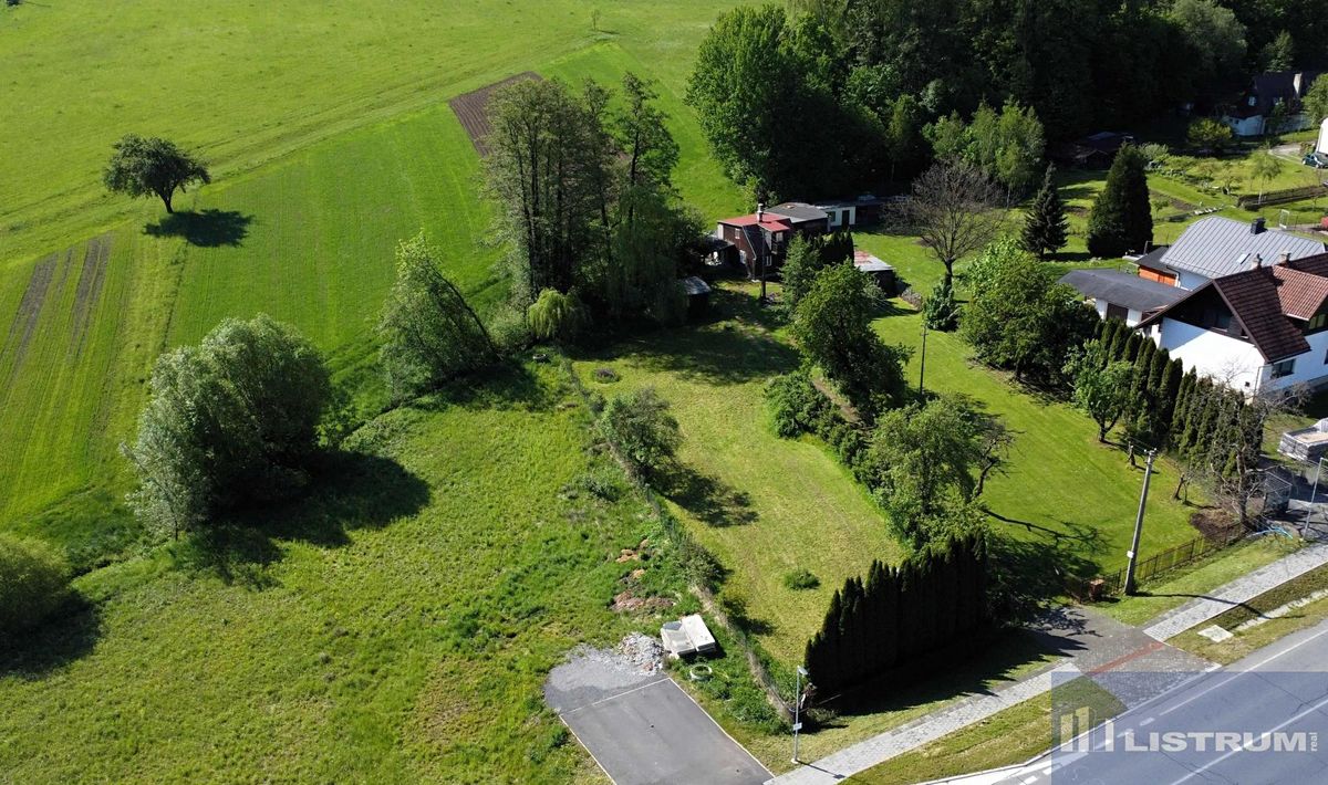 Prodej stavebního pozemku 1276 m² – fotografie 2