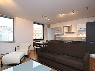 Pronájem bytu 4+kk 91 m²