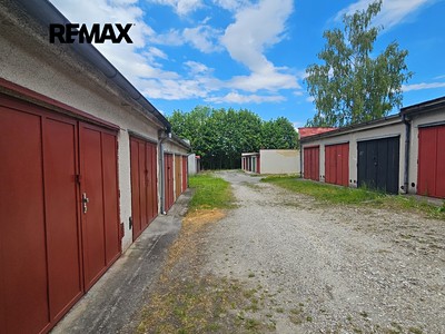 Pronájem garáže 18 m² — photo 4